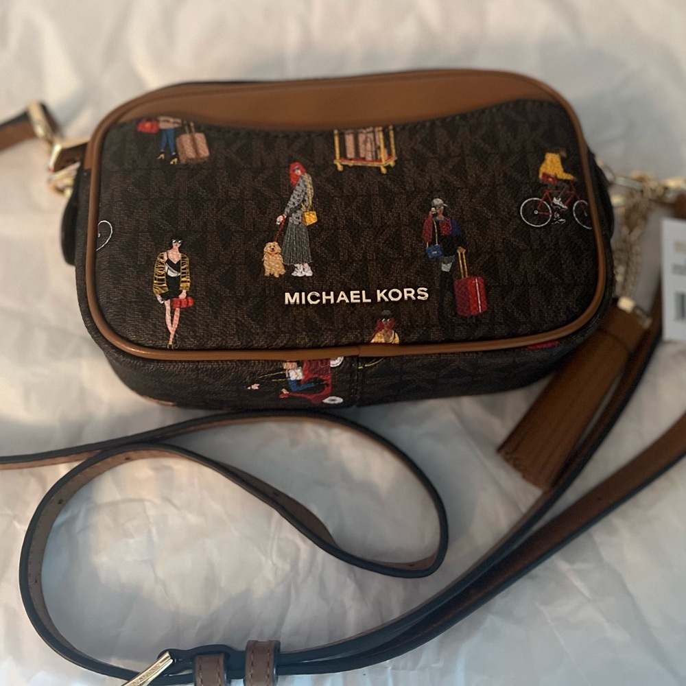 Michael Kors Camera belt bag crossbody - Picture 8 of 14